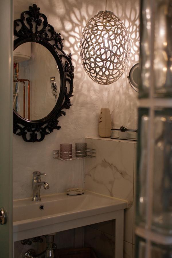 Manna Boutique Hotel (Adults Only) Киев Екстериор снимка