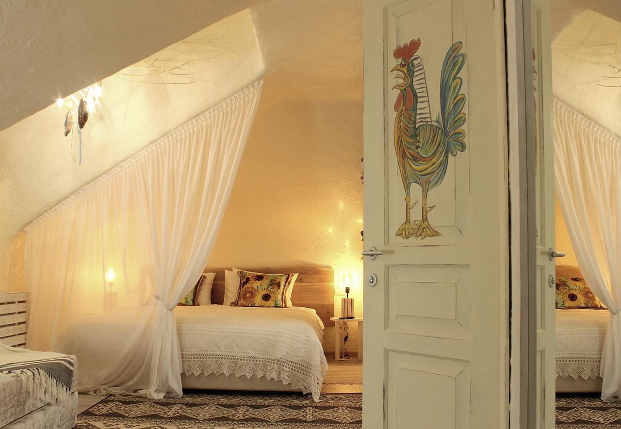 Manna Boutique Hotel (Adults Only) Киев Екстериор снимка